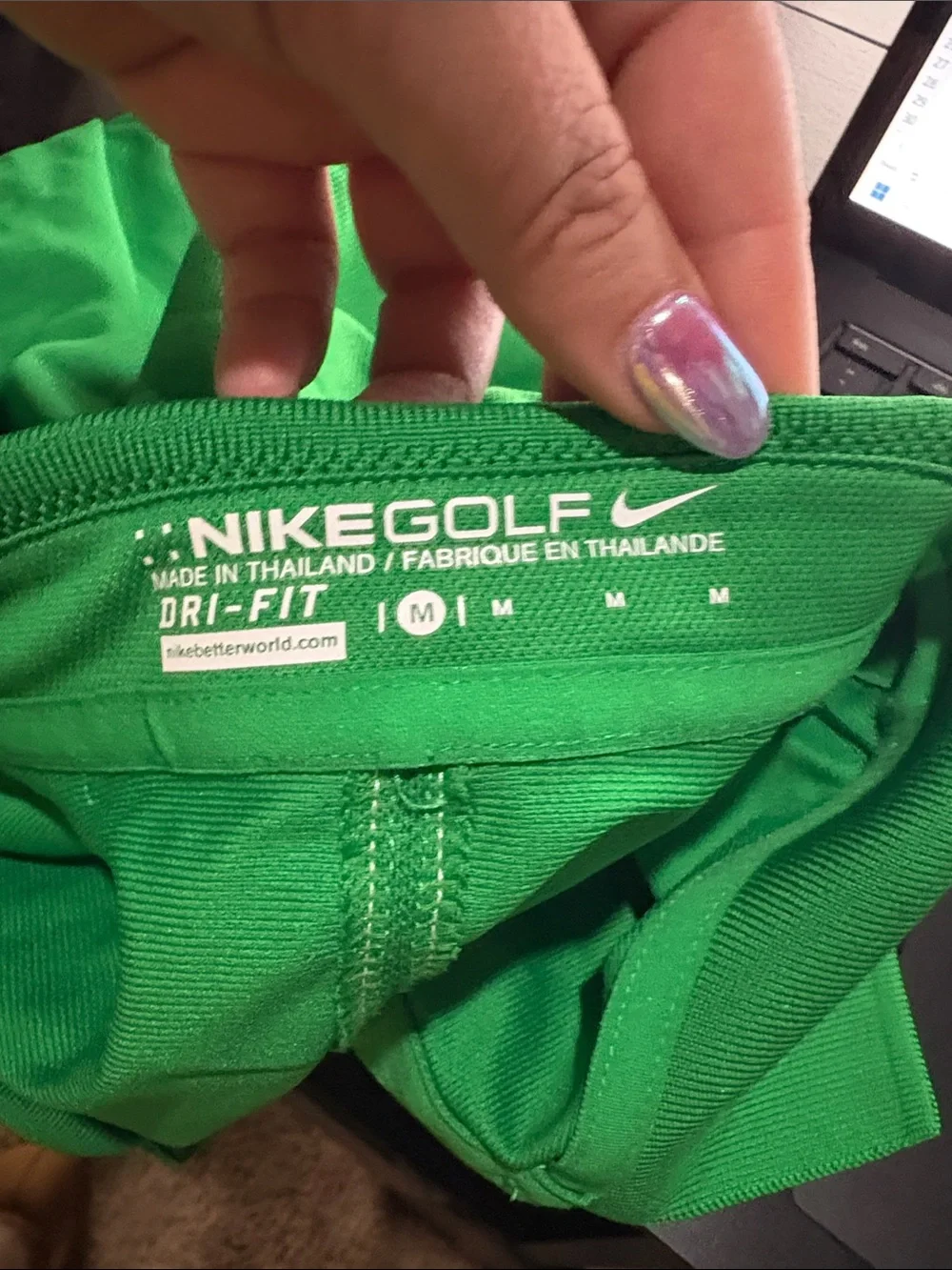 Nike Golf Women’s Green Button-Down Polo with Purina Dog Chow Patch size medium